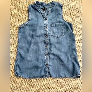 Denim sleeveless top size small